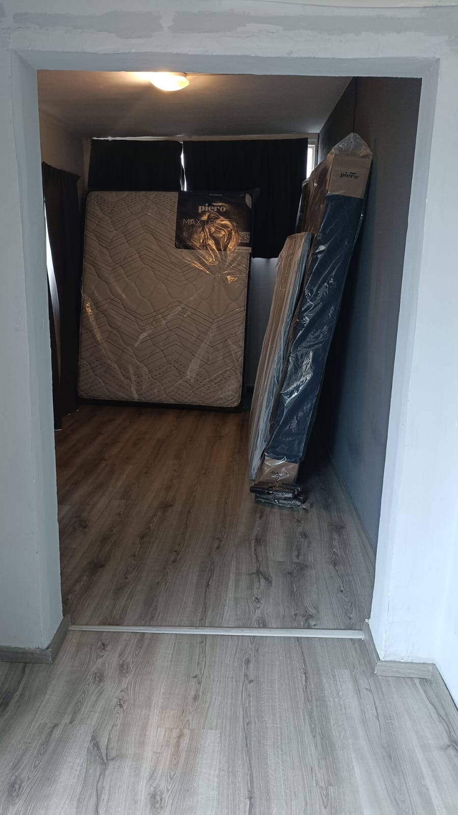 Geliefertes Bett für Case #001